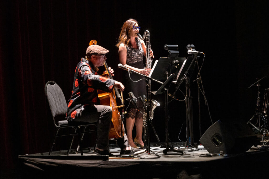 Dave Eggar and Tasha Warren perform at the Morrison Center in 2022. Photo by Gregg Mizuta.